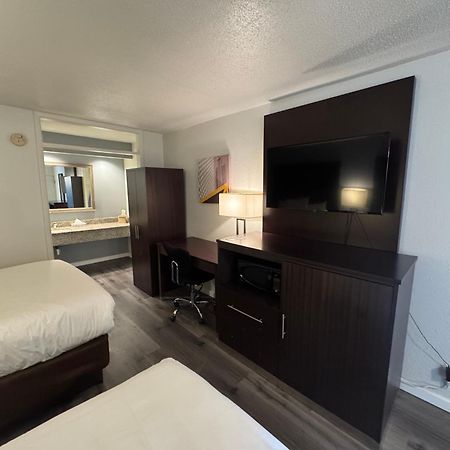 Clarion Inn & Suites Dothan South Dış mekan fotoğraf