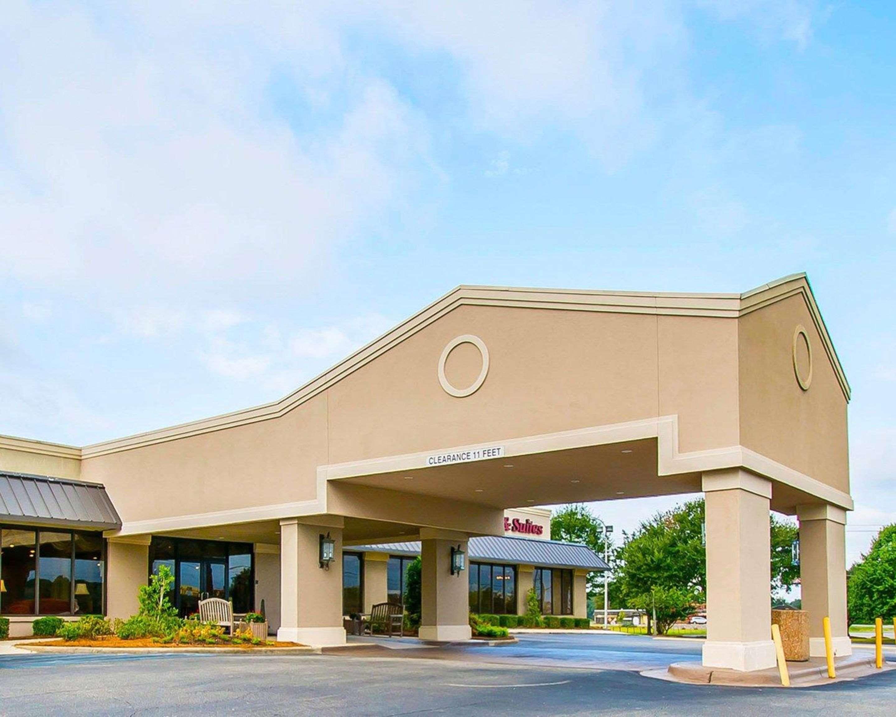 Clarion Inn & Suites Dothan South Dış mekan fotoğraf