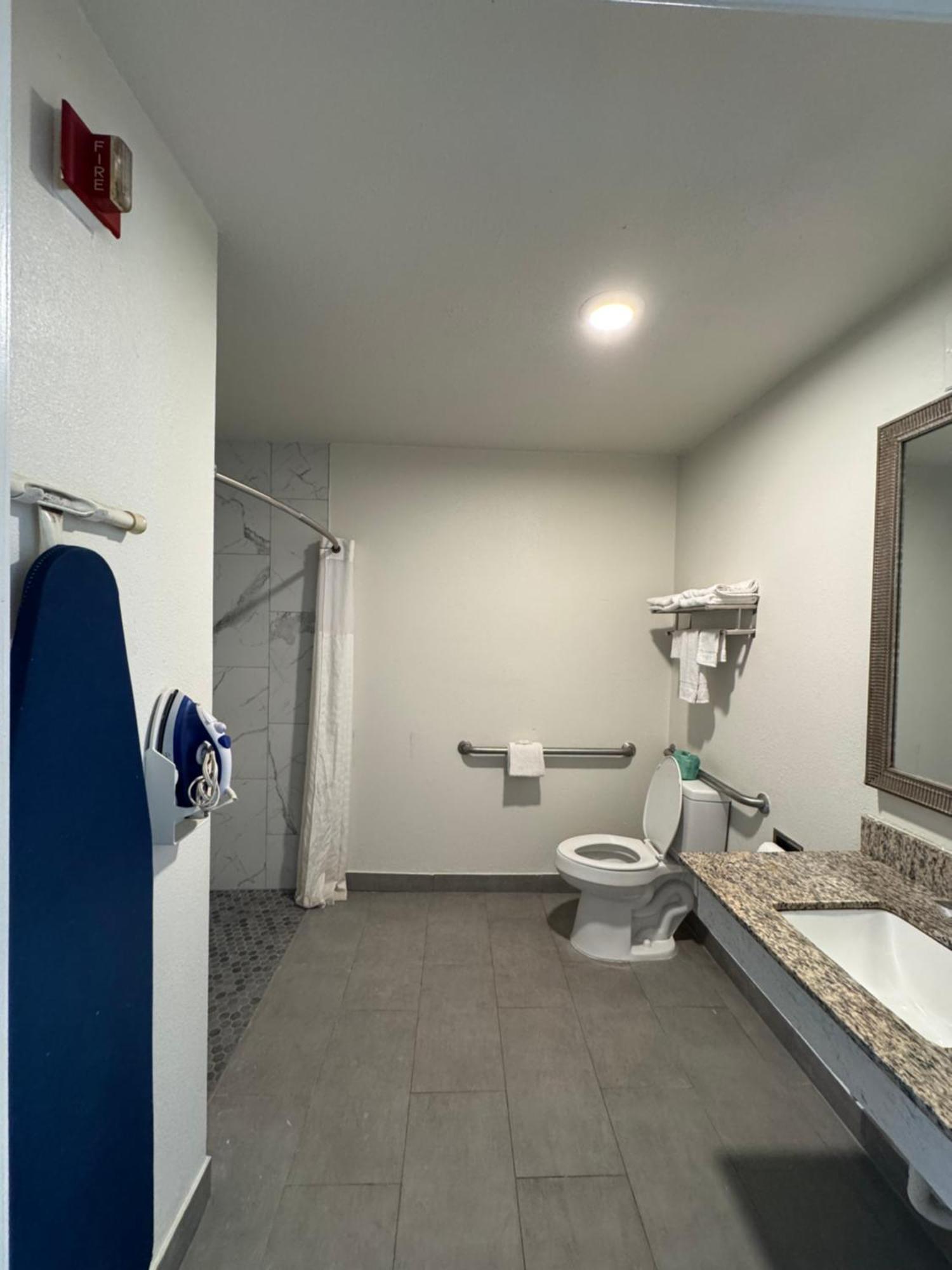 Clarion Inn & Suites Dothan South Dış mekan fotoğraf