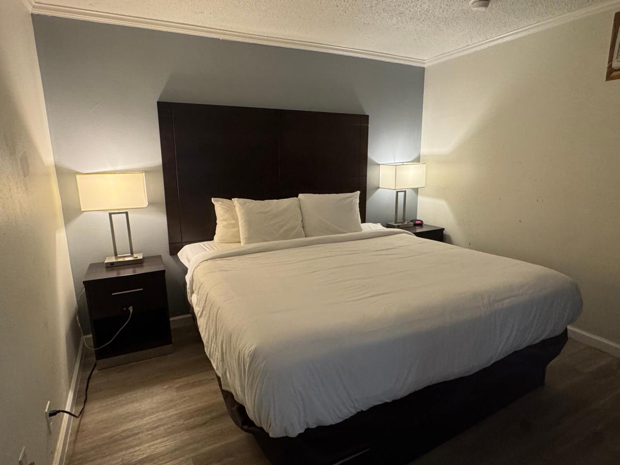 Clarion Inn & Suites Dothan South Dış mekan fotoğraf