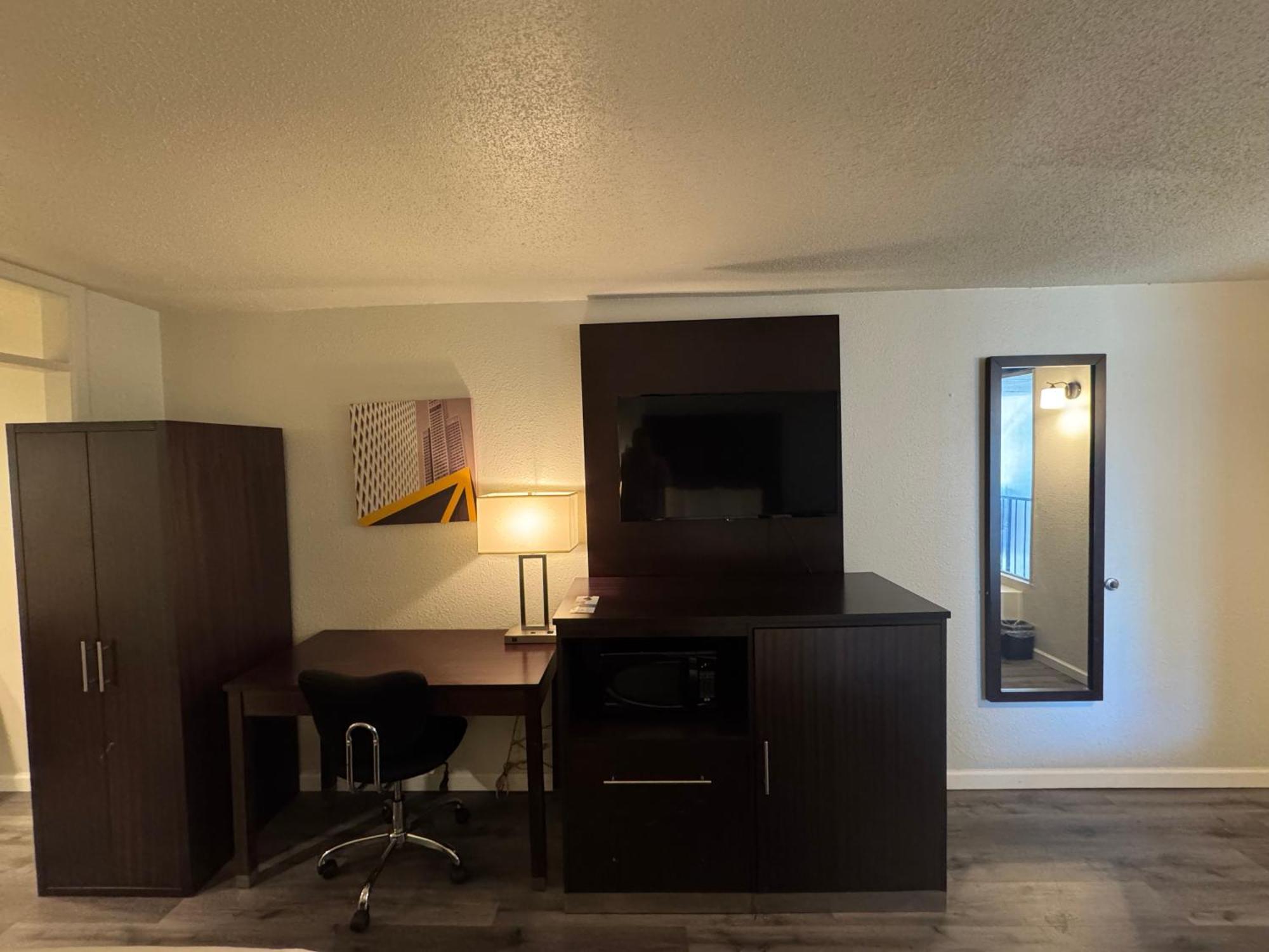 Clarion Inn & Suites Dothan South Dış mekan fotoğraf