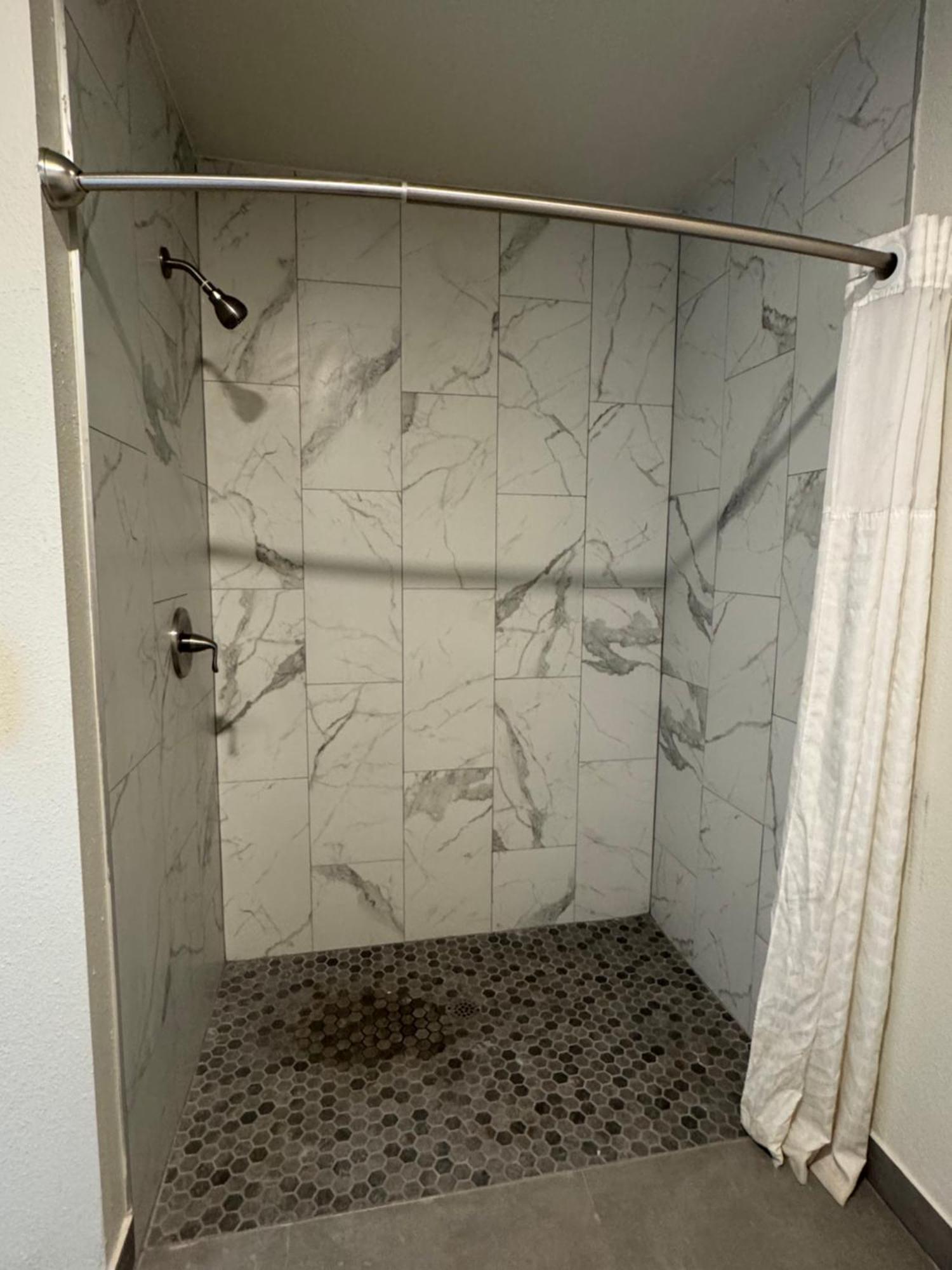 Clarion Inn & Suites Dothan South Dış mekan fotoğraf